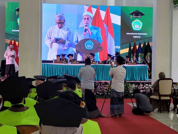 IKHAC Bertransformasi Jadi Universitas, Wisuda ke-4 Dihadiri Bintang-Bintang Al Azhar Mesir IKHAC Bertransformasi Jadi Universitas, Wisuda ke-4 Dihadiri Bintang-Bintang Al Azhar Mesir