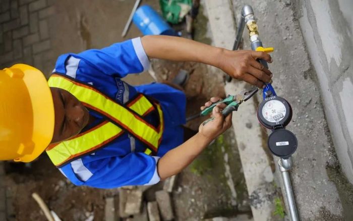 Ratusan Rumah di Kota Madiun Terima Sumbangan Air Bersih Gratis
