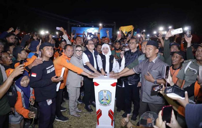 Gubernur Khofifah Launching Logo dan Kick Off Rangkaian Hari Jadi ke-78 Provinsi Jatim di Magetan Gubernur Khofifah Launching Logo dan Kick Off Rangkaian Hari Jadi ke-78 Provinsi Jatim di Magetan