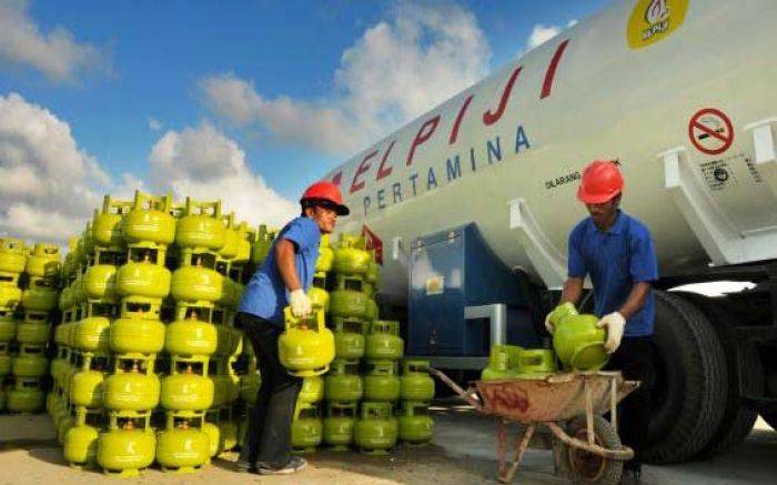 Harga Elpiji Bersubsidi Tembus Rp 22 Ribu/tabung Harga Elpiji Bersubsidi Tembus Rp 22 Ribu/tabung