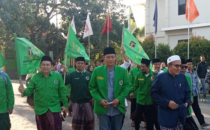 Daftarkan Bacaleg, PPP Pasuruan Tak Patok Target Kursi, Gus Habib: Saya Serahkan Allah Swt Daftarkan Bacaleg, PPP Pasuruan Tak Patok Target Kursi, Gus Habib: Saya Serahkan Allah Swt