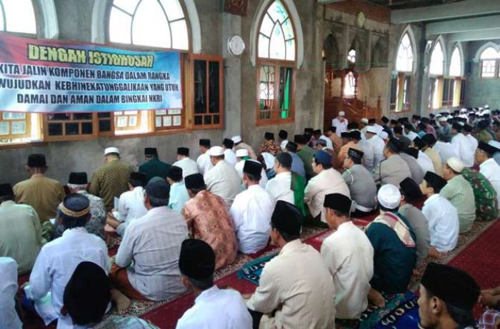 Jaga Persatuan NKRI, Warga Senori Gelar Istighotsah Serentak di 25 Masjid