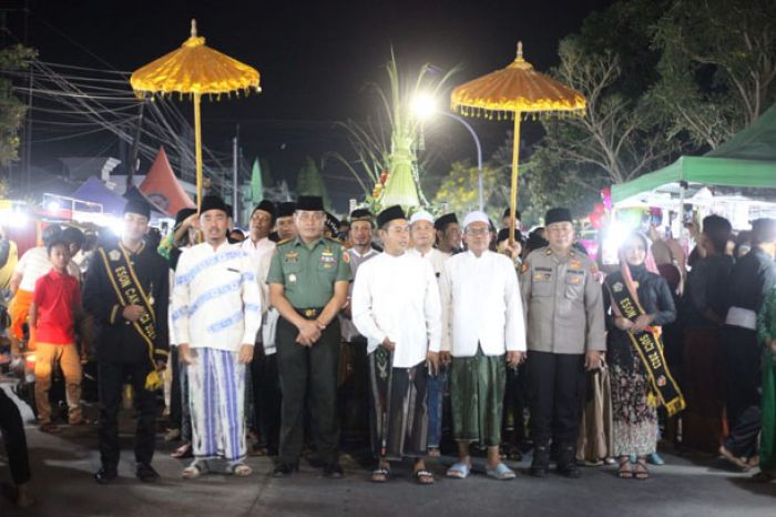 Gelar Rebo Wekasan, Sekdes Suci Gresik: Ini Tradisi Silaturahmi Kedua Setelah Hari Raya Gelar Rebo Wekasan, Sekdes Suci Gresik: Ini Tradisi Silaturahmi Kedua Setelah Hari Raya