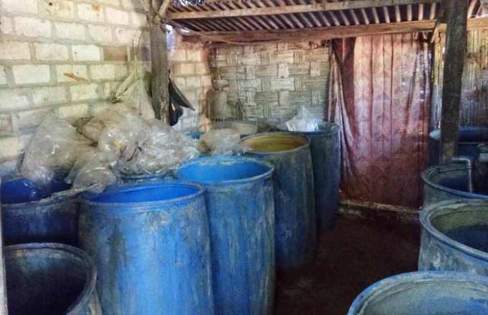 Dua Rumah Produksi Arak di Semanding Dibongkar, Pemilik Pelaku Lama Dua Rumah Produksi Arak di Semanding Dibongkar, Pemilik Pelaku Lama