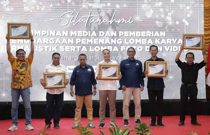 Potas Award 2022, Kritik dan Apresiasi Kinerja Pejabat Pemkot Surabaya