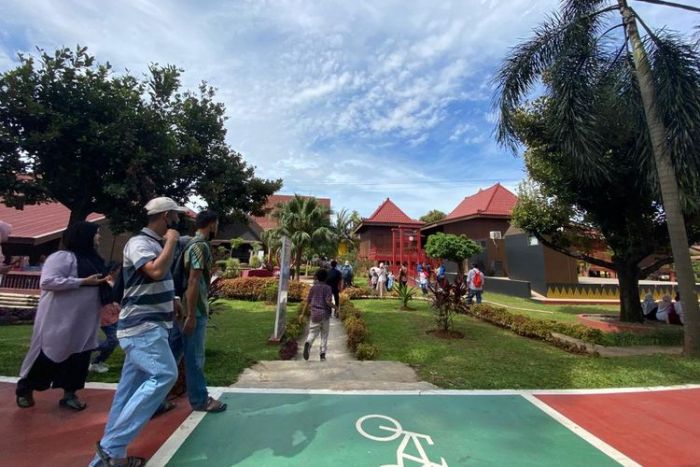 Walking Tour TMII Dibuka Secara Gratis, Begini Cara Daftarnya Walking Tour TMII Dibuka Secara Gratis, Begini Cara Daftarnya