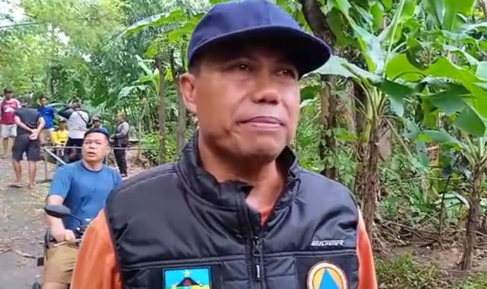 Tanggul Sungai Bendo Krosok Jebol Diguyur Hujan Deras, Rumah Warga dan Sawah Terendam Air Tanggul Sungai Bendo Krosok Jebol Diguyur Hujan Deras, Rumah Warga dan Sawah Terendam Air