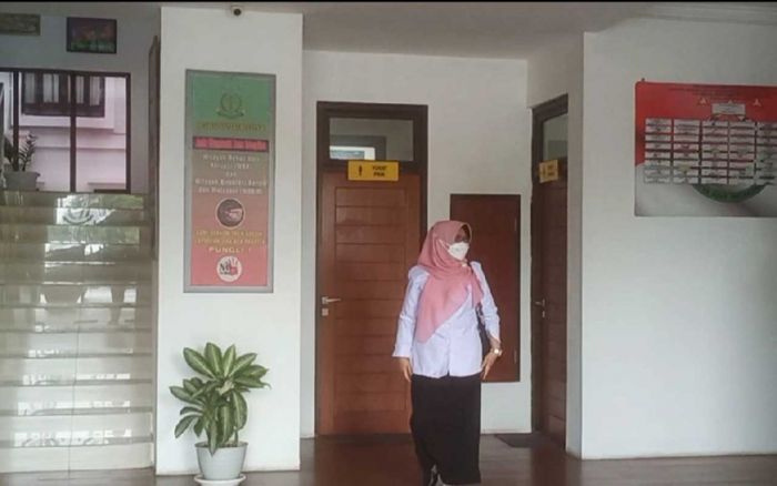 Tak Ditahan, Minggu Depan Kejari Gresik Periksa Kadiskop Sebagai Tersangka Tak Ditahan, Minggu Depan Kejari Gresik Periksa Kadiskop Sebagai Tersangka