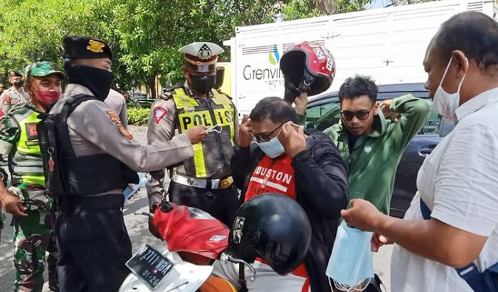 Operasi Yustisi di Jalan Raya Taman Pinang, Satlantas Polresta Sidoarjo Terjunkan 20 Personel