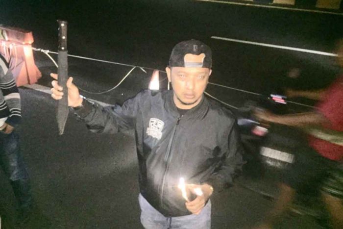 Gelar Razia di Suramadu, Polrestabes Surabaya Amankan 10 Motor dan 2 Sajam Gelar Razia di Suramadu, Polrestabes Surabaya Amankan 10 Motor dan 2 Sajam