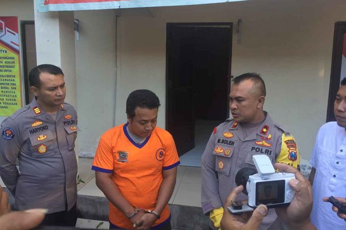 Satu dari Dua Pelaku Jambret Tas Mahasiswi di Sukolilo Surabaya Ditangkap Polisi Satu dari Dua Pelaku Jambret Tas Mahasiswi di Sukolilo Surabaya Ditangkap Polisi