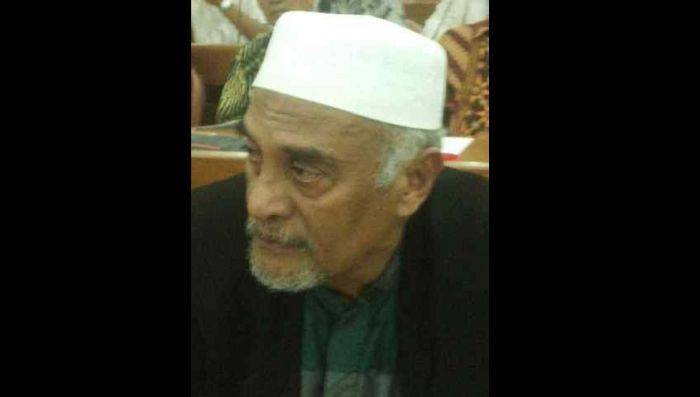 NU Gaduh, Rais Syuriah PWNU NTT Minta Gus Mus Tak Bertapa NU Gaduh, Rais Syuriah PWNU NTT Minta Gus Mus Tak Bertapa