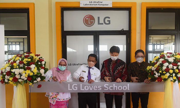 LG Tingkatkan Fasilitas Laboratorium Komputer SMK di Seluruh Indonesia