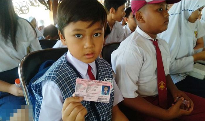 ​Wabup Pamekasan Launching Kartu Identitas Anak