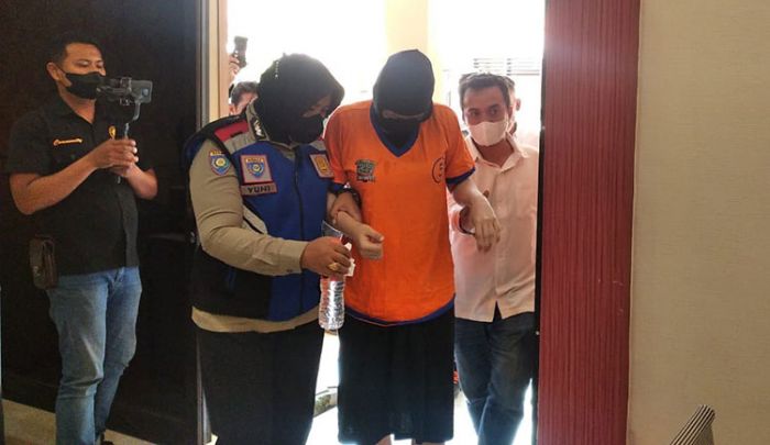 Pelaku Pembuang Bayi di Jemur Ngawinan Surabaya Dibekuk Polisi