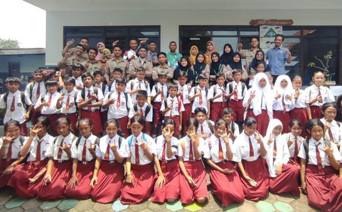 Keren! Mahasiswa KKN IKHAC Mojokerto Beri Edukasi Seks ke SDN Kunjorowesi 1