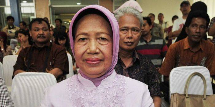 Relawan Jokowi Minta  Ibu Jokowi Tolak Pelantikan Budi Gunawan