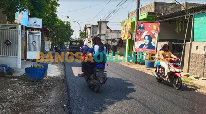 DPUTR Gresik Sudah Perbaiki Jalan Kabupaten Desa Kedanyang dengan Diaspal