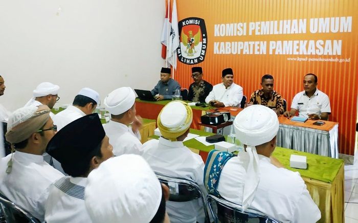 Datangi KPU dan Bawaslu Pamekasan, Auma Tuntut Pemilu Jurdil