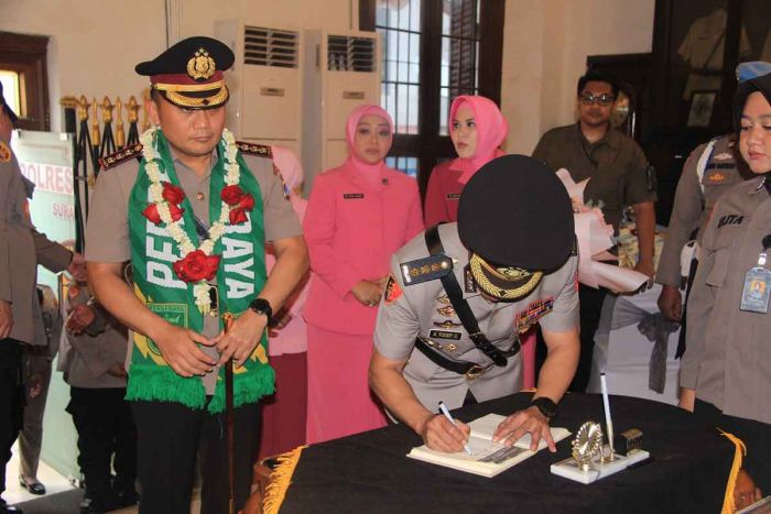 Sah! Kombes Pol Akhmad Yusep Gunawan Jabat Wakapolda Jatim Sah! Kombes Pol Akhmad Yusep Gunawan Jabat Wakapolda Jatim