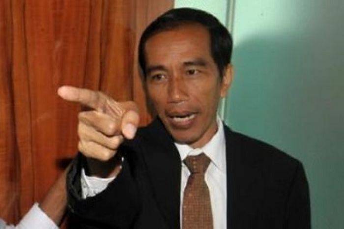 BBM Naik, Jokowi Salam Gigit Jari