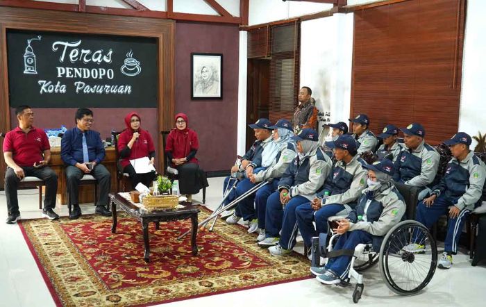 Ketua TP PKK Kota Pasuruan Lepas Keberangkatan Puluhan Atlet Paralimpik ke Peparprov Jatim 2022