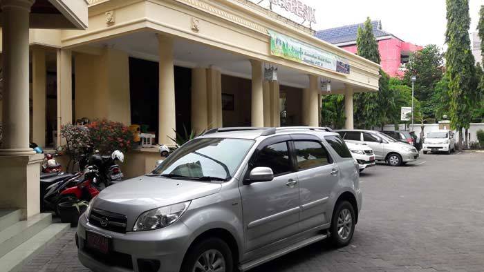 Ditinggal KKLD Massal, 3 Hari DPRD Gresik Melompong Ditinggal KKLD Massal, 3 Hari DPRD Gresik Melompong