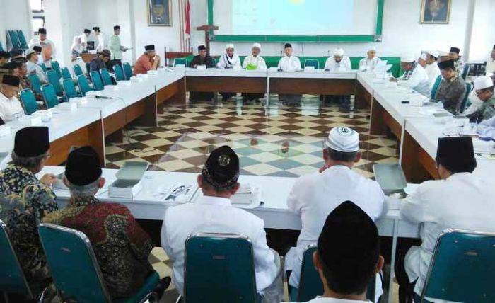 Napak Tilas NU di Tebuireng, Diputar Video Kekerasan pada Kiai dalam Muktamar NU Napak Tilas NU di Tebuireng, Diputar Video Kekerasan pada Kiai dalam Muktamar NU