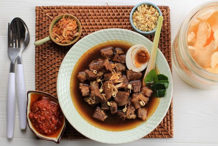 Rawon Masuk Peringkat Teratas Sup Terbaik di Dunia Versi Taste Atlas, Berikut Resep Lezatnya Rawon Masuk Peringkat Teratas Sup Terbaik di Dunia Versi Taste Atlas, Berikut Resep Lezatnya