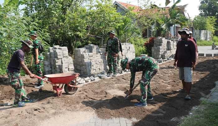 Proyek Jalan Paving TMMD Ke-120 di Sidoarjo Sudah Capai 50 Persen
