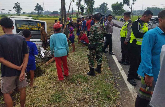Hindari Tabrakan, Bus Harapan Jaya Banting Setir Masuk ke Sawah Hindari Tabrakan, Bus Harapan Jaya Banting Setir Masuk ke Sawah