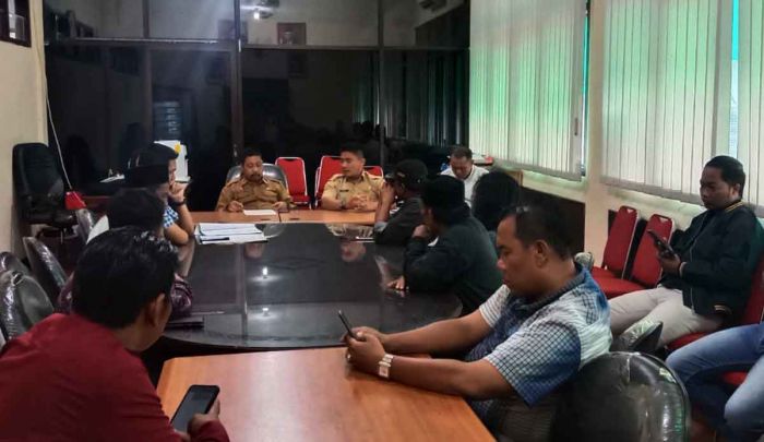 Tuding P2KD Langgar Perbup, Warga Desa Morombuh Desak TFPKD Periksa Berkas Pencalonan Tuding P2KD Langgar Perbup, Warga Desa Morombuh Desak TFPKD Periksa Berkas Pencalonan