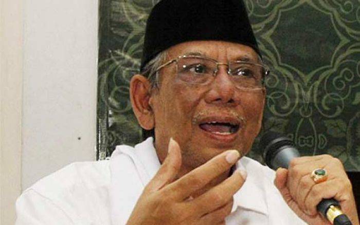 KHA Hasyim Muzadi: Kita Sakit Hati Sahabat Nabi Dihujat Syiah, Tapi Harus Menahan Diri KHA Hasyim Muzadi: Kita Sakit Hati Sahabat Nabi Dihujat Syiah, Tapi Harus Menahan Diri