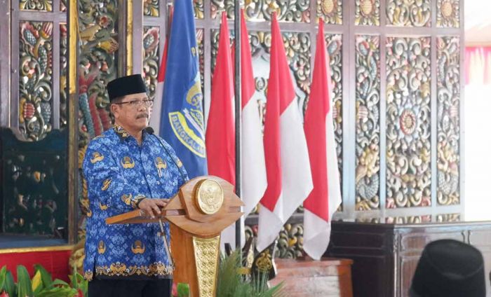 Purnatugas, Plt Bupati Bangkalan Pamit dengan Ratusan ASN Purnatugas, Plt Bupati Bangkalan Pamit dengan Ratusan ASN