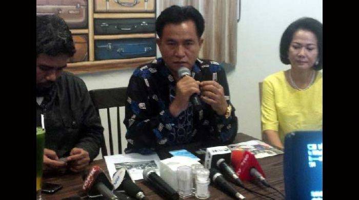 Ditunjuk jadi Kuasa Hukum, Yusril Siap Pasang Badan Hadapi Penggusuran Luar Batang Ditunjuk jadi Kuasa Hukum, Yusril Siap Pasang Badan Hadapi Penggusuran Luar Batang