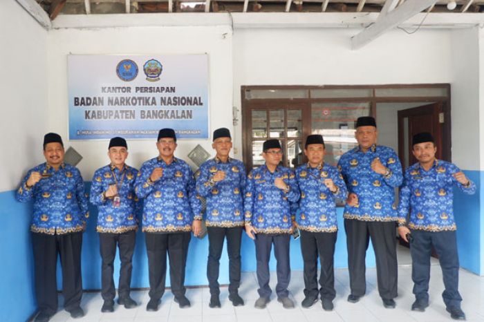 Plt Bupati Mohni Tinjau Kantor Persiapan BNNK Bangkalan Plt Bupati Mohni Tinjau Kantor Persiapan BNNK Bangkalan