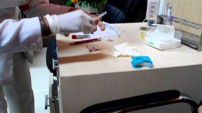 Bayi 5 Hari di Sumenep Meninggal Dunia Usai Dilakukan Pengambilan Darah dari Tumit Bayi 5 Hari di Sumenep Meninggal Dunia Usai Dilakukan Pengambilan Darah dari Tumit