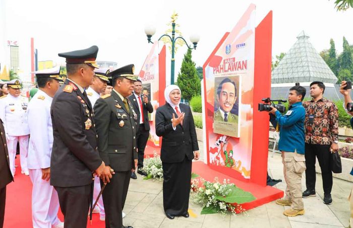 Pimpin Upacara Hari Pahlawan, Gubernur Khofifah Tekankan Peran Penting Pahlawan Ekonomi Nasional Pimpin Upacara Hari Pahlawan, Gubernur Khofifah Tekankan Peran Penting Pahlawan Ekonomi Nasional