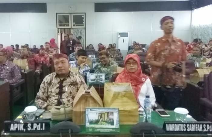 Peringatan Hari Jadi Pamekasan ke-487, DPRD: Gelar Rapat Paripurna Agung, Berbaju Batik, dan Odeng Peringatan Hari Jadi Pamekasan ke-487, DPRD: Gelar Rapat Paripurna Agung, Berbaju Batik, dan Odeng