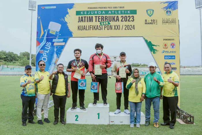 Jadi Tuan Rumah Kejurda Kualifikasi PON Cabor Atletik, Bupati Gresik Berpesan Jaga Sportifitas Jadi Tuan Rumah Kejurda Kualifikasi PON Cabor Atletik, Bupati Gresik Berpesan Jaga Sportifitas