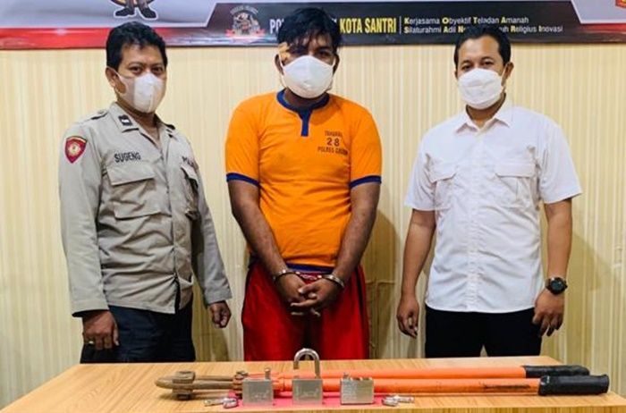 Polres Gresik Bekuk Maling Gabah 1,2 Ton, Pelaku Beraksi Seorang Diri Polres Gresik Bekuk Maling Gabah 1,2 Ton, Pelaku Beraksi Seorang Diri