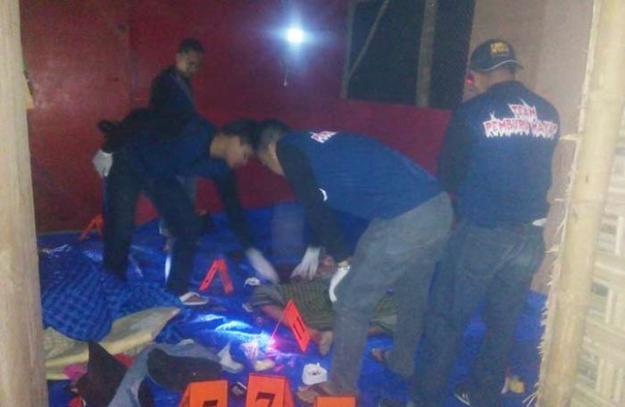Pembunuhan di Kanor Bojonegoro, Pria Asal Tuban Dibacok Dua Orang Bercadar Pembunuhan di Kanor Bojonegoro, Pria Asal Tuban Dibacok Dua Orang Bercadar