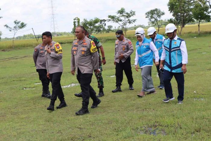 Jelang Panen Raya yang Dihadiri Presiden Jokowi, Kapolres Ngawi Tinjau Lokasi dan Lakukan Persiapan Jelang Panen Raya yang Dihadiri Presiden Jokowi, Kapolres Ngawi Tinjau Lokasi dan Lakukan Persiapan