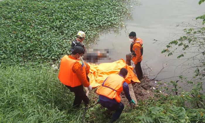 Mayat Perempuan Tanpa Identitas Ditemukan di Pinggir Sungai Brantas Jabon Mayat Perempuan Tanpa Identitas Ditemukan di Pinggir Sungai Brantas Jabon