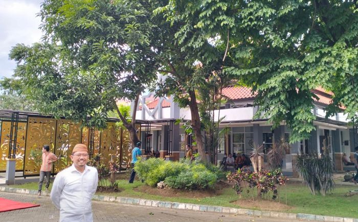 Pohon di Sekitar Gedung DPRD Kabupaten Pasuruan Perlu Perantingan Pohon di Sekitar Gedung DPRD Kabupaten Pasuruan Perlu Perantingan