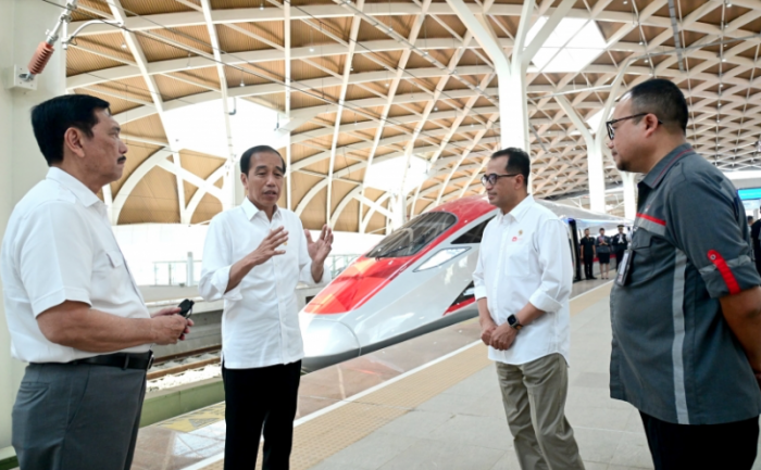 Pesanan Cina? Sempat Salah Kaidah, Ternyata WHOOSH Tidak Termasuk Usulan Nama Kereta Cepat Pesanan Cina? Sempat Salah Kaidah, Ternyata WHOOSH Tidak Termasuk Usulan Nama Kereta Cepat