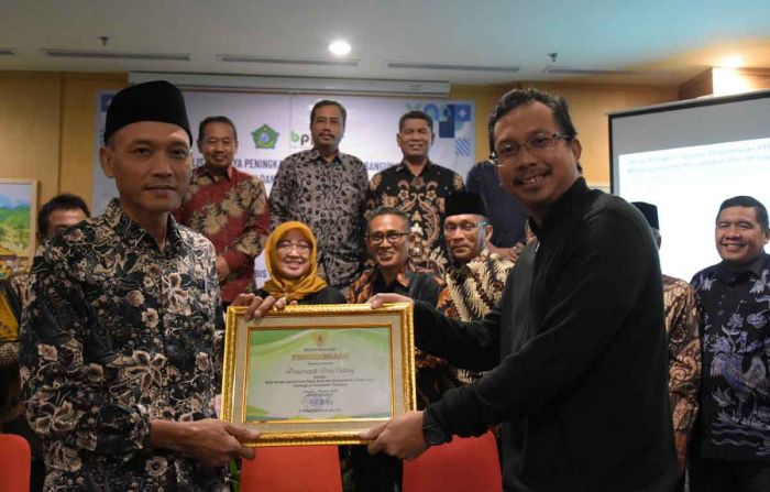 Bupati Sidoarjo Tegaskan Uang Pajak Dioptimalkan untuk Infrastruktur Bupati Sidoarjo Tegaskan Uang Pajak Dioptimalkan untuk Infrastruktur
