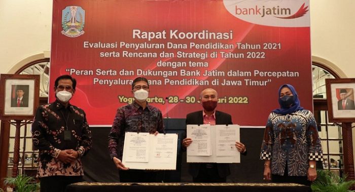Salurkan Dana BOS, Bank Jatim Gandeng Diknas Provinsi Jawa Timur 