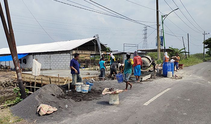 Ganggu Pengguna Jalan, Satpol PP Kabupaten Pasuruan akan Sidak ​Pembangunan Gudang di Beji