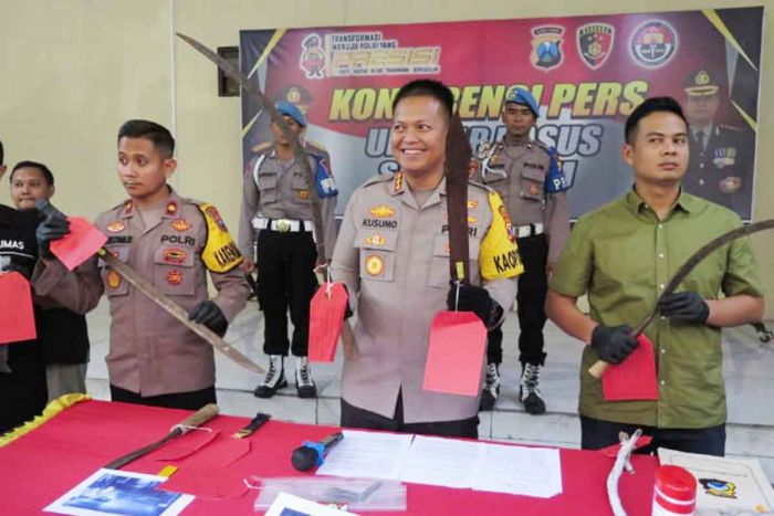 Kasus Pengeroyokan Remaja di Sidoarjo Hingga Tewas, Polisi Amankan 10 Tersangka Kasus Pengeroyokan Remaja di Sidoarjo Hingga Tewas, Polisi Amankan 10 Tersangka